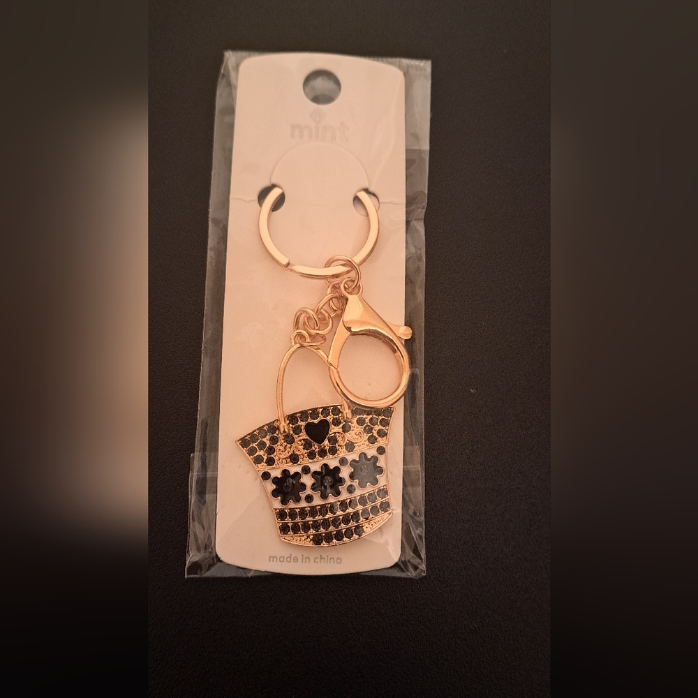 Elegant Gold Keychain with Black Accents
